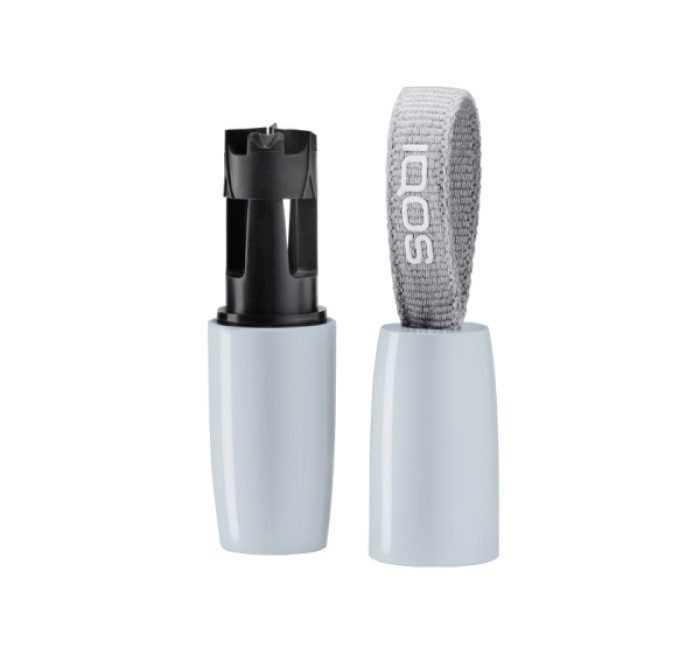 Cleaning tool